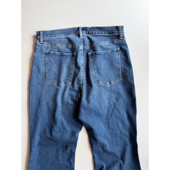 ABERCROMBIE & FITCH The Flare Ultra High Rise Dark Stretch Jeans, Size 34/18L - Picture 9 of 14